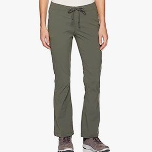 Columbia Women's Anytime Outdoor Boot Cut Pant 2 Short 2P Gray